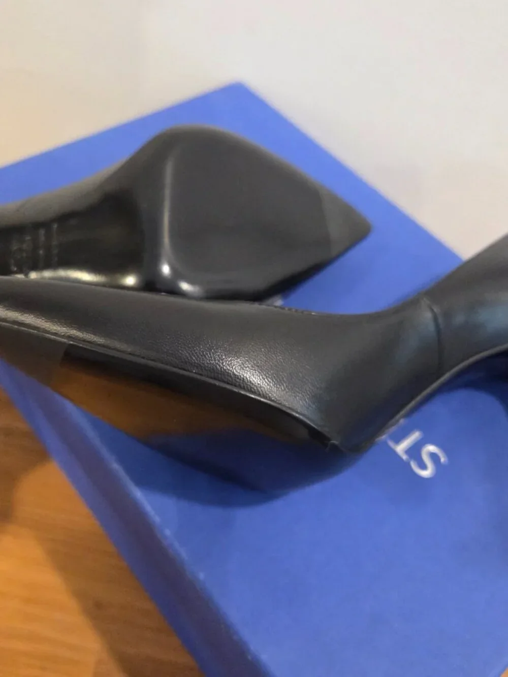 Stuart Weitzman Royal Black Nappa Leather Pumps